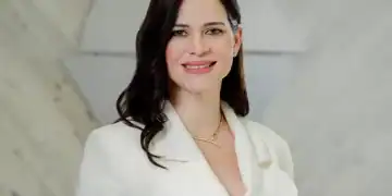 Lexy Collado es designada presidenta ejecutiva de Inversiones Santa Cruz